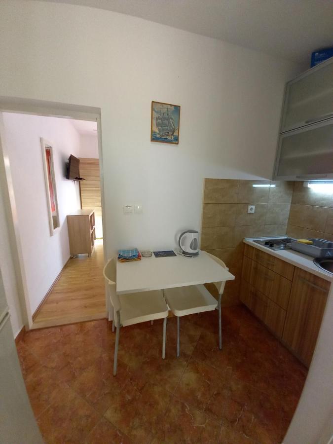 Apartments Vinko Sobra Eksteriør bilde