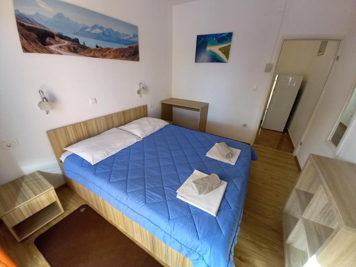 Apartments Vinko Sobra Eksteriør bilde